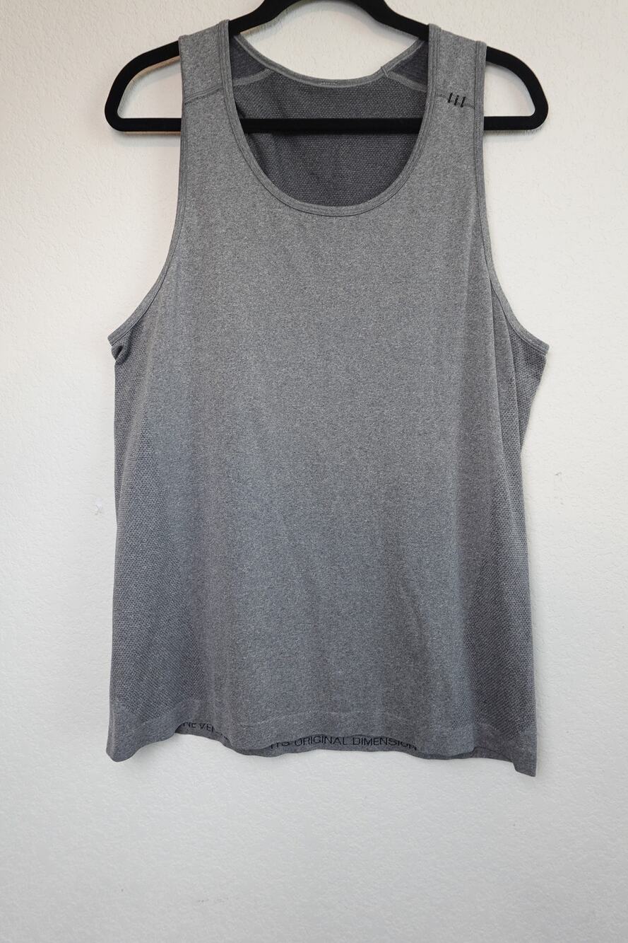 Lululemon Men's Active Tank Top - Gray, Size M